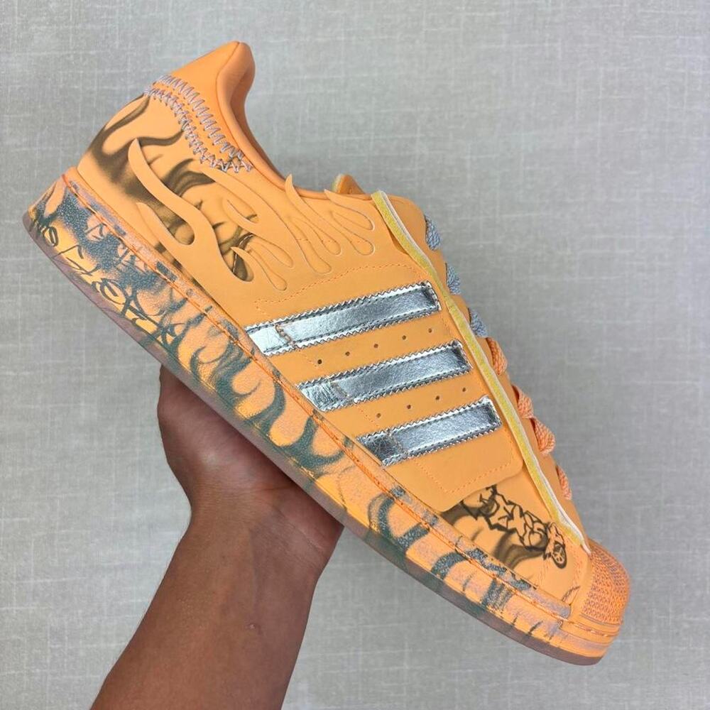 🔥 2026 Hellstar x adidas Superstar “Hazy Orange” 14M